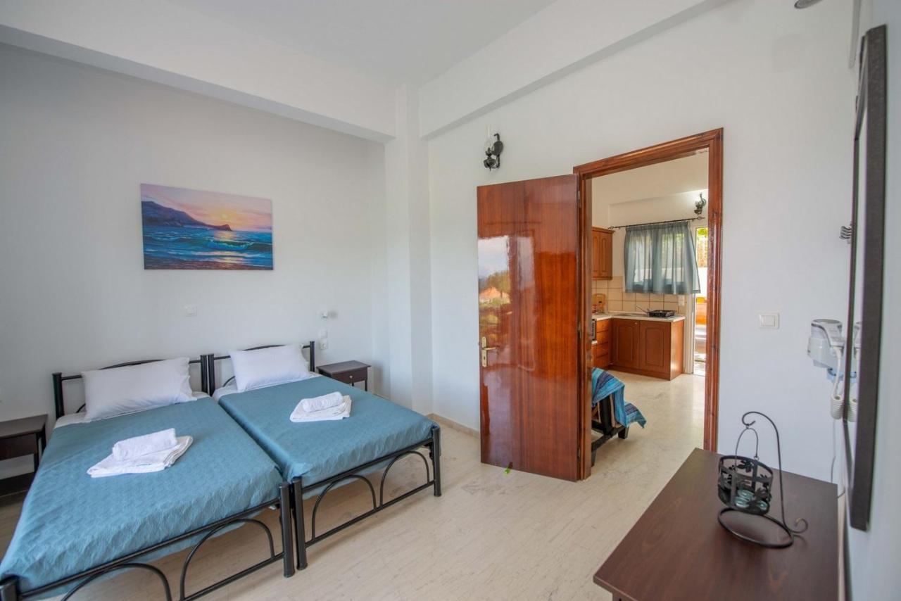 Lena'S Apartments Astrakeri 외부 사진